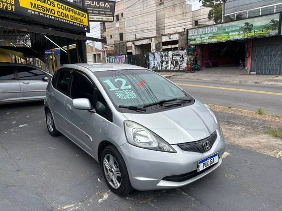 HONDA FIT 1.4 DX 16V FLEX 4P MANUAL HONDA FIT 1.4 DX 16V FLEX 4P MANUAL